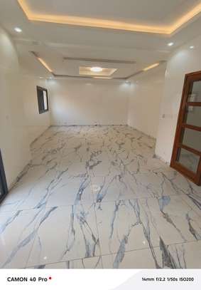 APPARTEMENT MERMOZ image 2