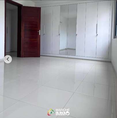 3 APTS NEUFS ET 1 MEUBLÉ POINT E HAUT STANDING image 12
