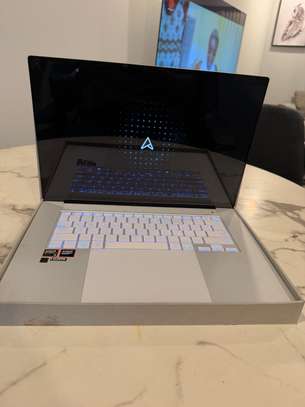 Asus zenbook s16 image 3