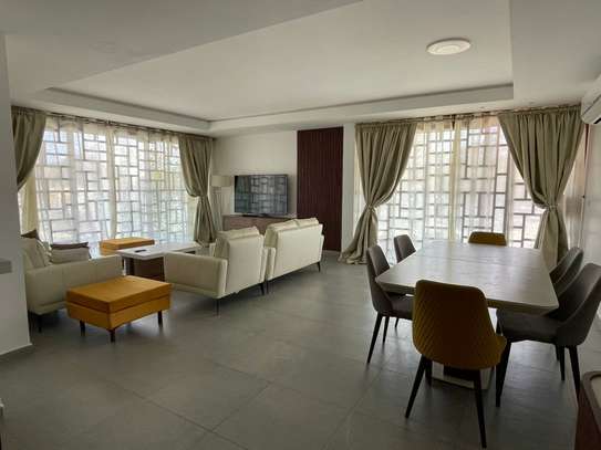 Appartement F4 meublé aux Almadies image 2