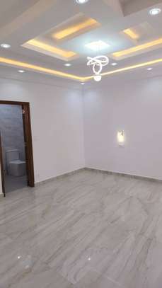 Appartement F4 à louer aux Almadies image 5