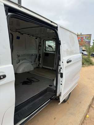 Mercedes Benz Matris PG2EA 2018 image 3