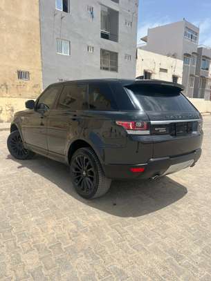 Range Rover sport image 10