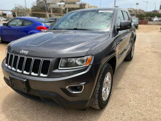 Jeep Grand Cherokee 2014 essence automatique 6cylindre image 1