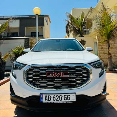 Location GMC Terrain image 2