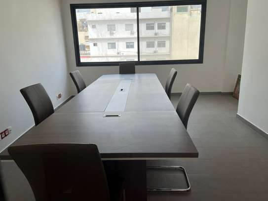 Salle de réunion a la Cite Keur Gorgui image 10