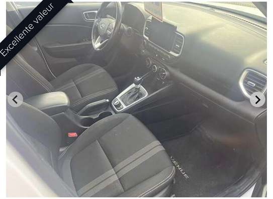 Hyundai venue 2022 image 11
