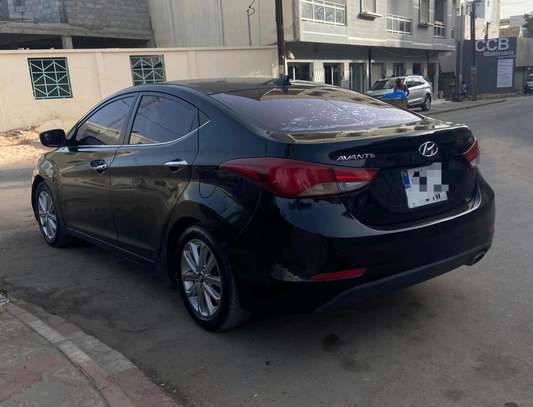 Hyundai elantra 2016 image 3