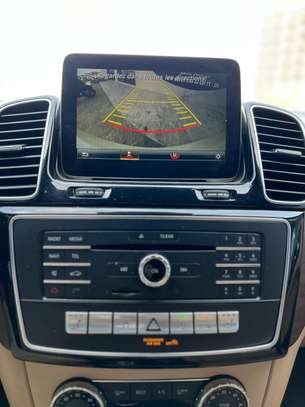 Mercedes benz GLE 450 AMG image 12