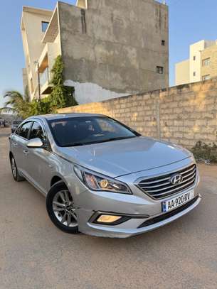 Hyundai sonata 2016 image 1