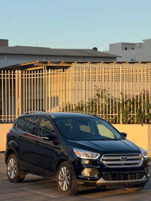 Ford escap Titanuim année 2018 image 2
