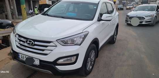 Hyundai Santa Fe 4x4 blanc SUV spacieux image 2