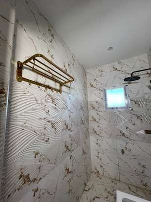 Suite Royale F4 au Point E image 13