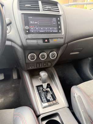 Mitsubishi Outlander 2018 image 12