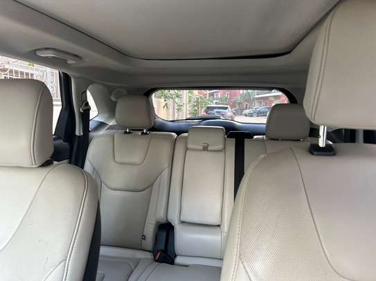 LOCATION FORD EDGE TITANIUM image 5