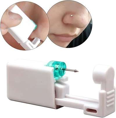 LOT DE 3 KITS PIERCING STERILE image 2