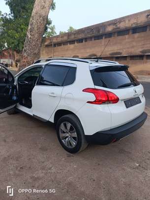 PEUGEOT 2008 2015 image 3