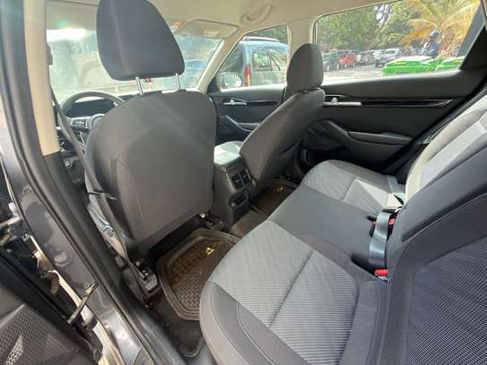 Kia seltos 2021 / 12,5 millions à débattre image 8