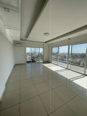Appartement lumineux de 4 chambre à louer Dakar image 4