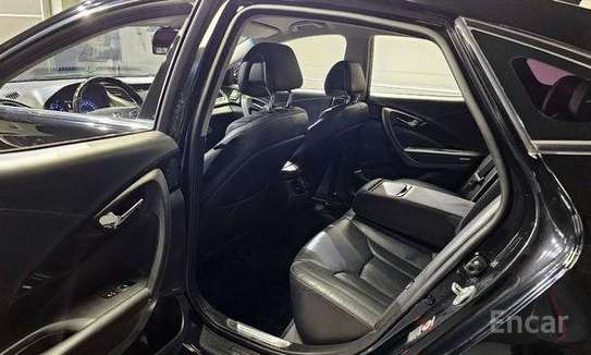 Hyundai elantra 2017 image 9