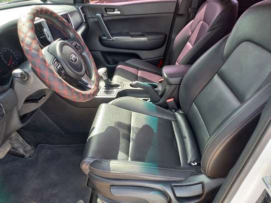 Kia sportage image 10