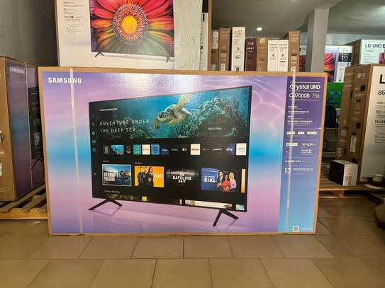 TÉLÉVISEUR LG SMART TV 86 POUCES AI ThinQ 4K UHD 2023 image 2