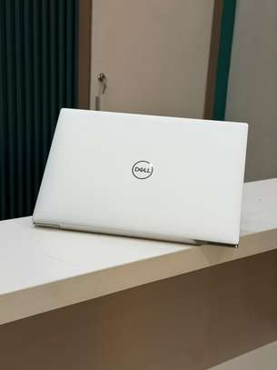 Dell XPS 13 image 5