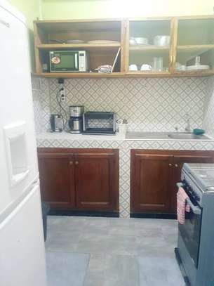 Levy, Apart F2 avec Cour Privé, spacieux, lumineux image 7