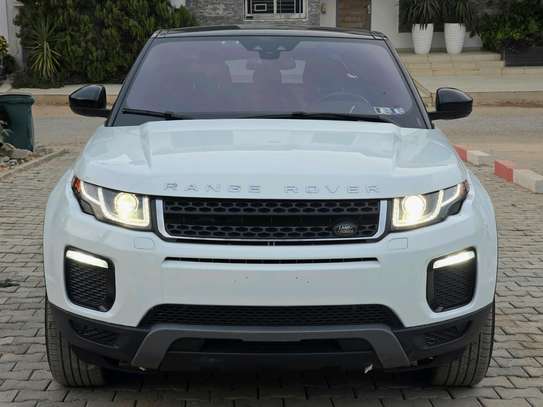 2017 Range Rover Evoque image 1