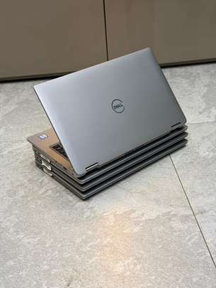Dell latitude 7400 -2-IN-1 convertible image 1