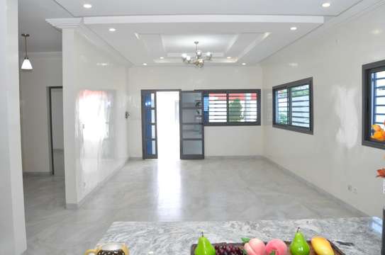 Villas neuves à vendre à NGAPAROU image 6