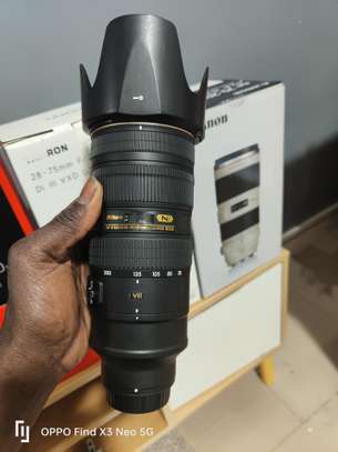 Canon 70-200 F2.8 Nikon 70.200mm image 2