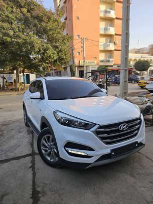 HYUNDAI TUCSON 2017 image 11