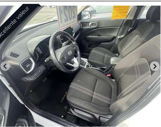 Hyundai venue 2022 image 8