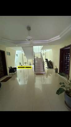 appartement 3 chambres aux almadies image 4