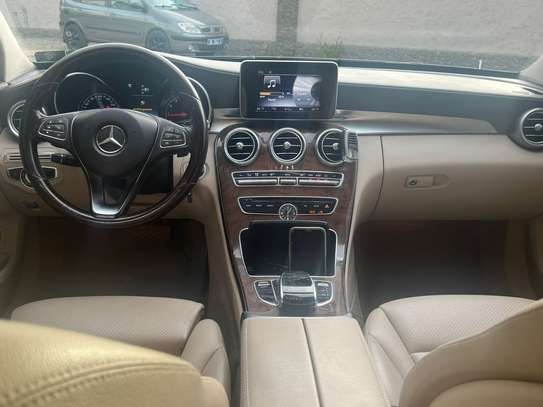 Mercedes Benz C300 2016 image 5