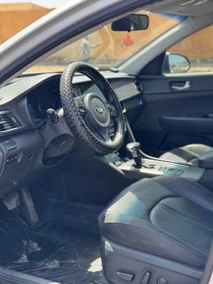 Kia k5 image 6
