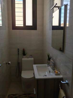 Appartement meublé Almadies image 7