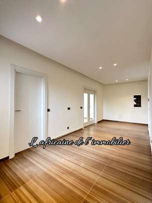 Appartement F4 à louer – Sicap Liberté image 3