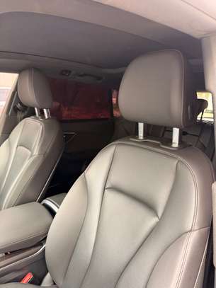 Audi Q8 2019 image 7