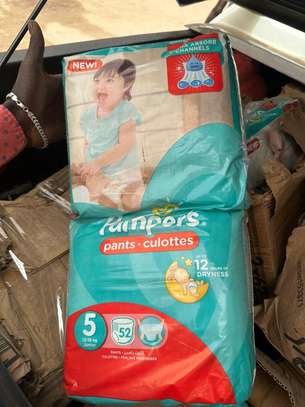 Couches Pampers taille 3 et 5 image 4