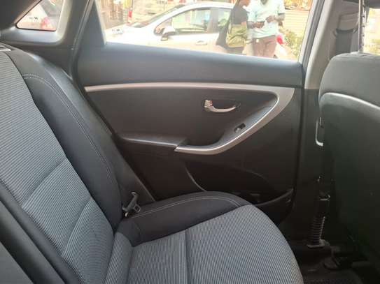Hyundai Elantra GT 2016 image 9