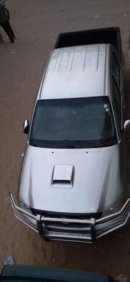 Pickup Toyota Hilux 2011 image 2