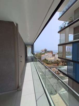 ALMADIES : APPARTEMENT F3 EXCEPTIONNEL  À LOUER image 4