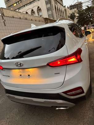 Hyundai Sante Fe 2019 image 4