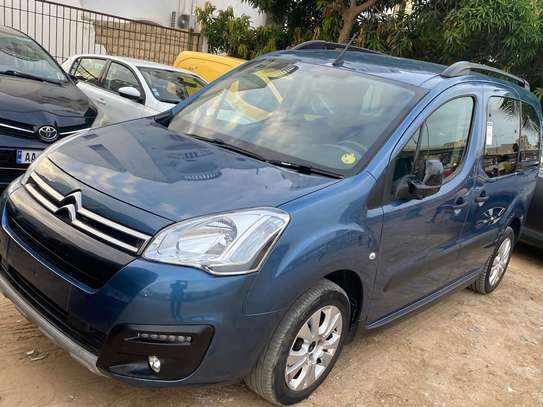 Citroen Berlingo 2017 image 1