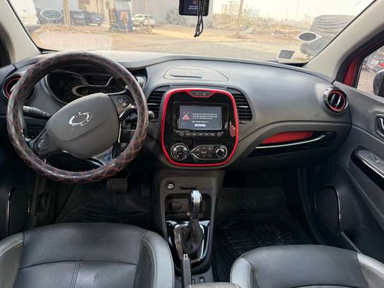 2017 RENAULT QM3 image 9