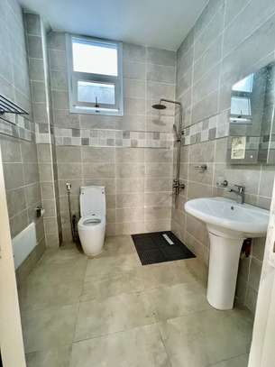 Joli appartement standing a louer a yof onomo image 6