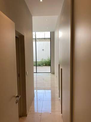 APPARTEMENT A LOUER A FANN MERMOZ image 6