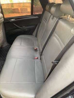 BMW X5 E70 image 3